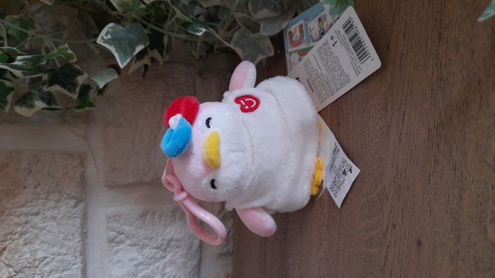 Peluche porte-clés Miniso neuve Mini Family Pingouin Série France