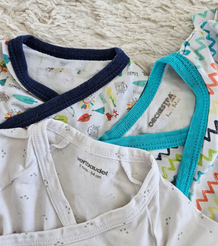 Lot 3 bodies 1 mois - photo numéro 5