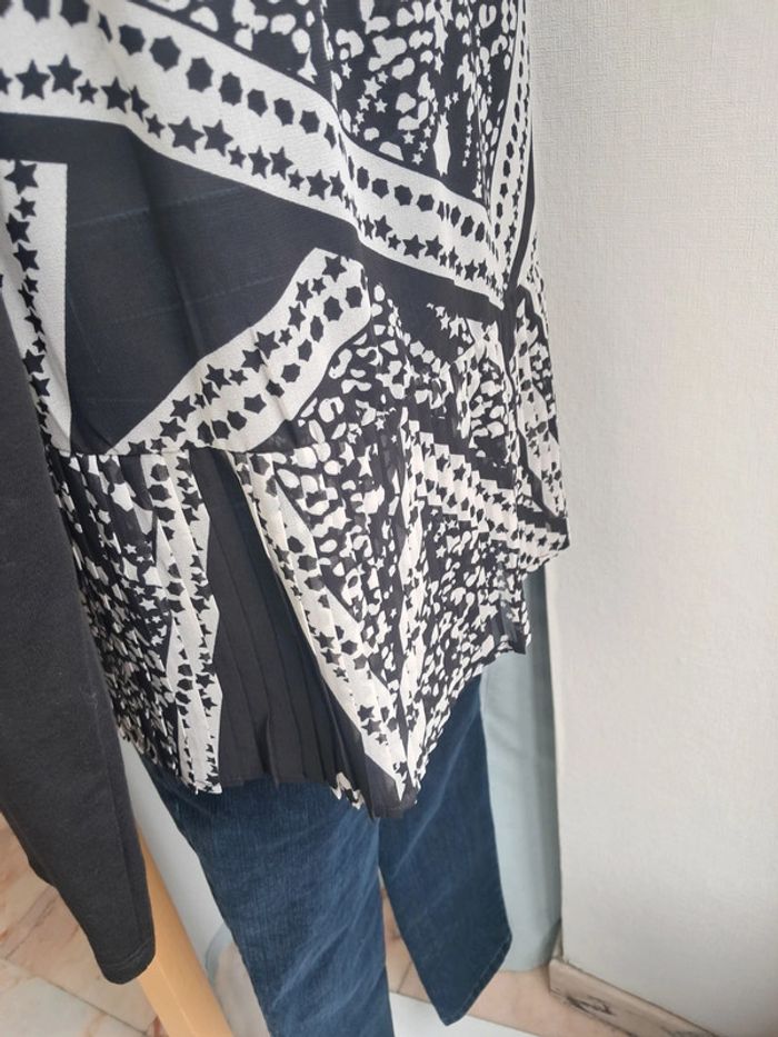 Liu Jo haut blouse hiver 2022 T.38/40 neuf - photo numéro 9