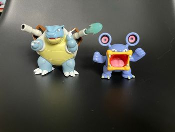 Lot de figurines Pokémon original 