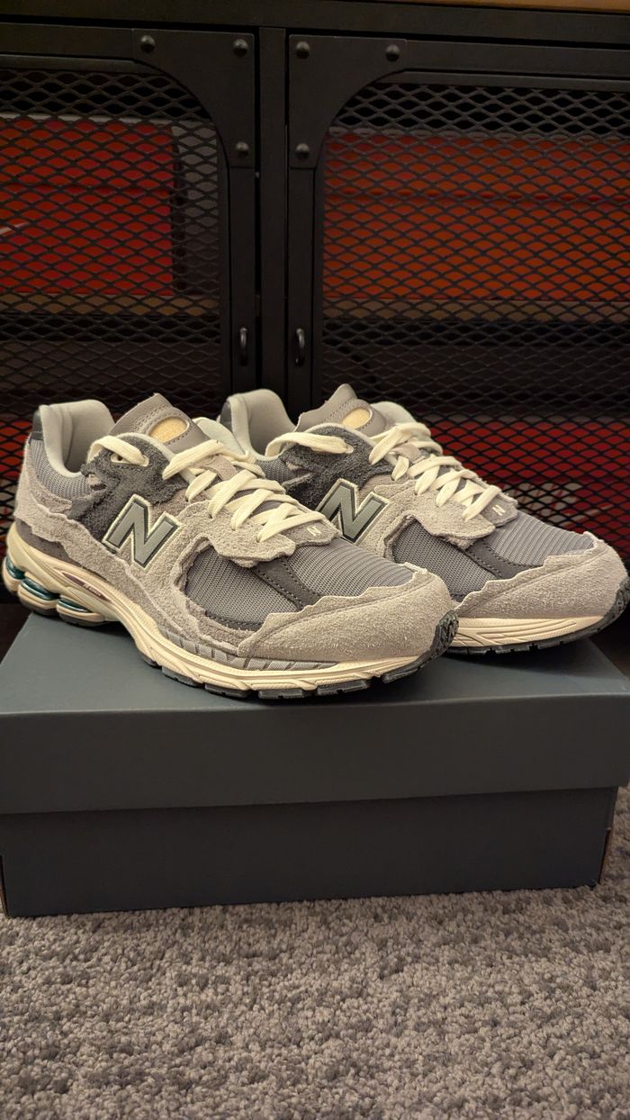 2002R Protection Pack rain cloud neuves - taille 45.5