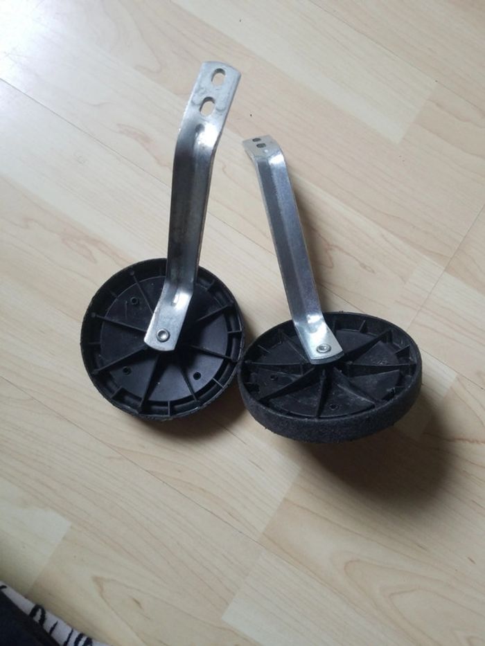 Petites roues - photo numéro 2