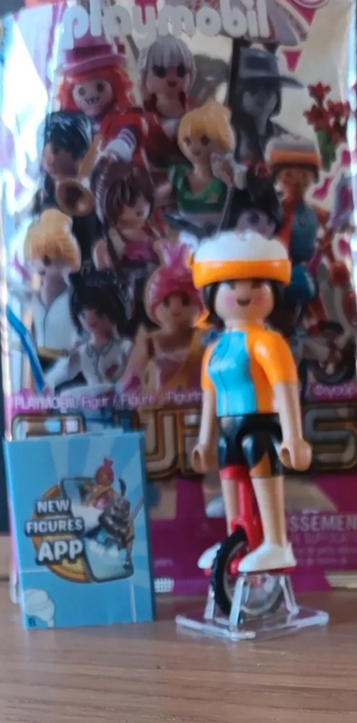 Playmobil personnage monocycle neuf - photo numéro 2