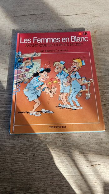 BD Dupuis Les Femmes en blanc Avant que le Cor ne m'use, tome 15, bon état