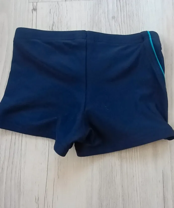Maillot de bain 6 ans - photo numéro 2