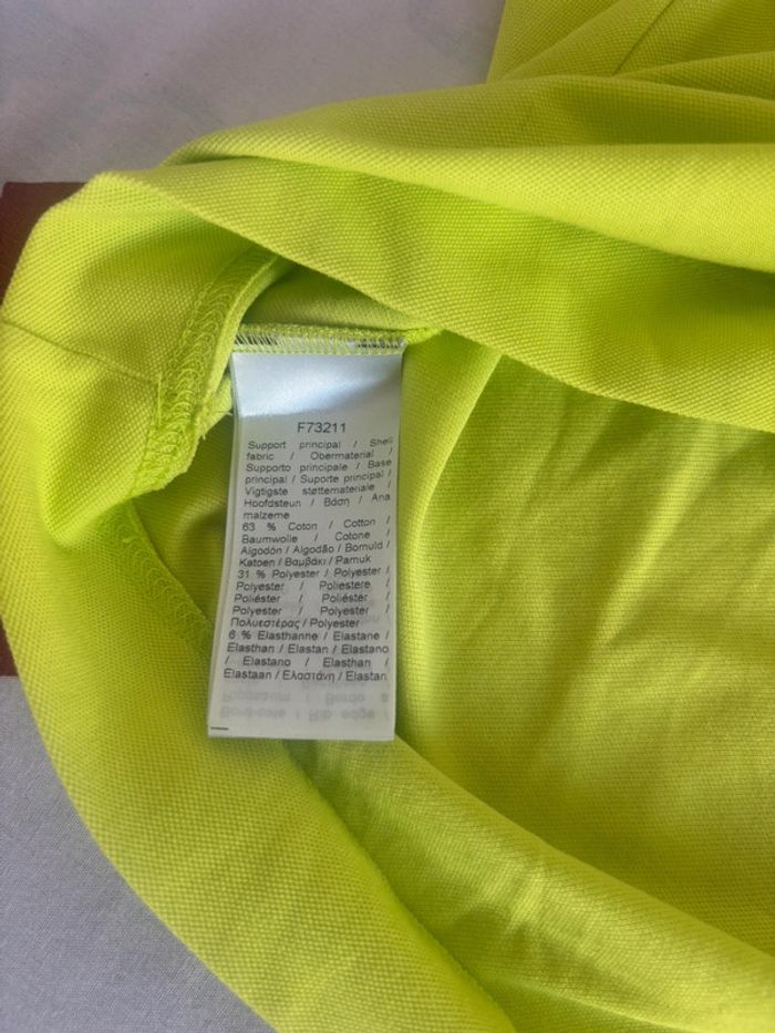 Polo Lacoste taille S vert fluo logo ton sur ton - photo numéro 8