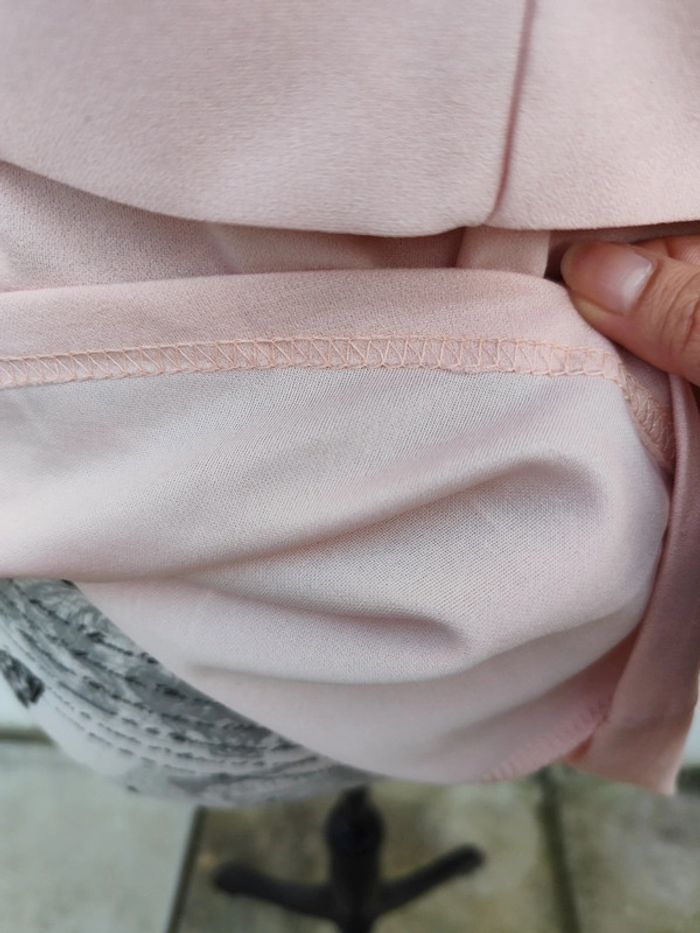 Haut t-shirt femme rose très bon état M Shein - photo numéro 4