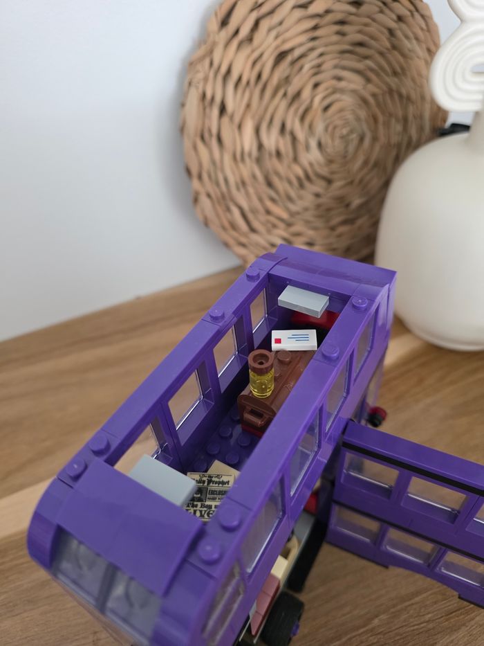 Lego 75957
Le magicobus de Harry Potter
Wizarding world
Excellent état 
Complet

Ce set n'est plus fabriqué par Lego 
Pièce de Collection - photo numéro 4