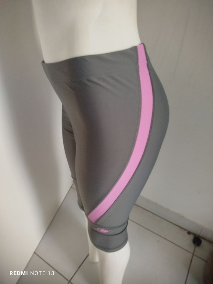 #kytieXLfemme. Legging court taille XL - photo numéro 2