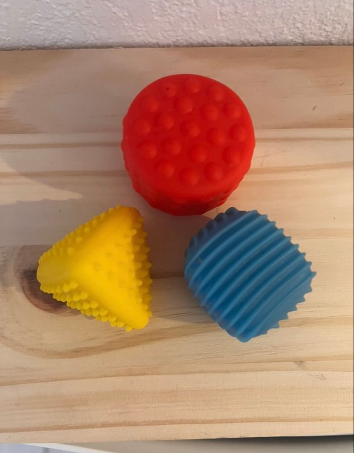 Table d'activités sensorielles - photo numéro 5