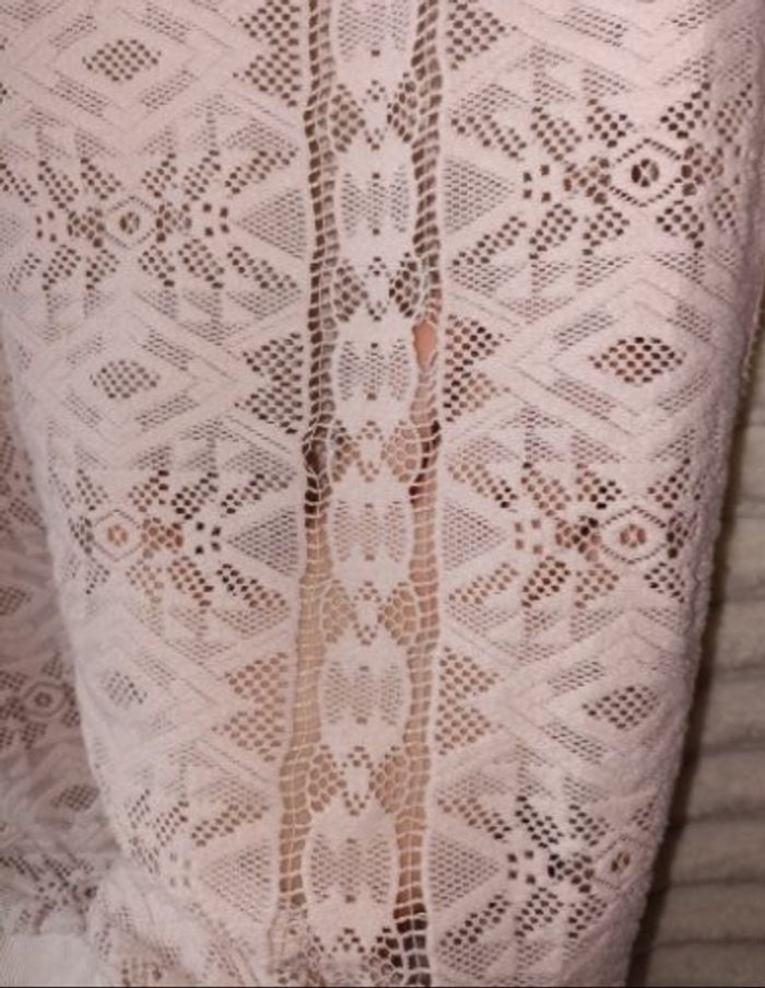 Haut femme en transparence - photo numéro 4