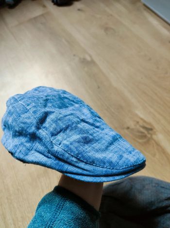 Casquette habillée