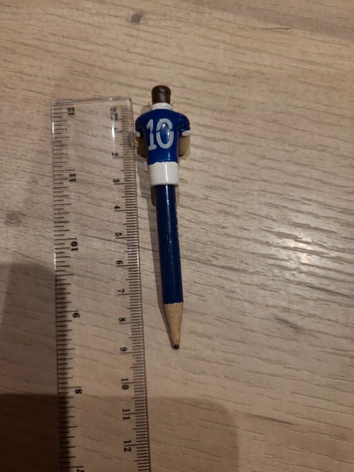 Rare crayon GMF rugbyman - photo numéro 4