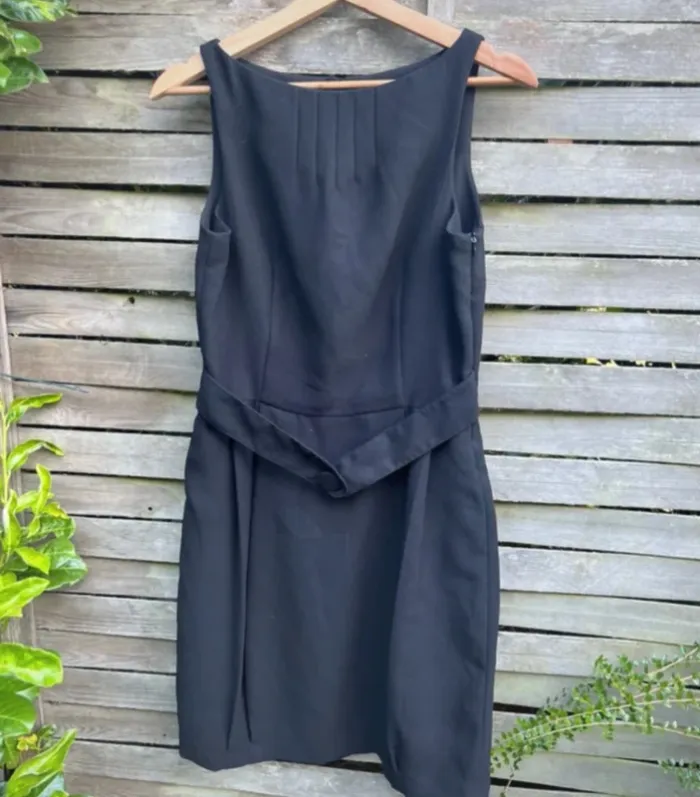 robe noire Laura Clément vendue par La Redoute, taille 38, en très bon état. - photo numéro 2