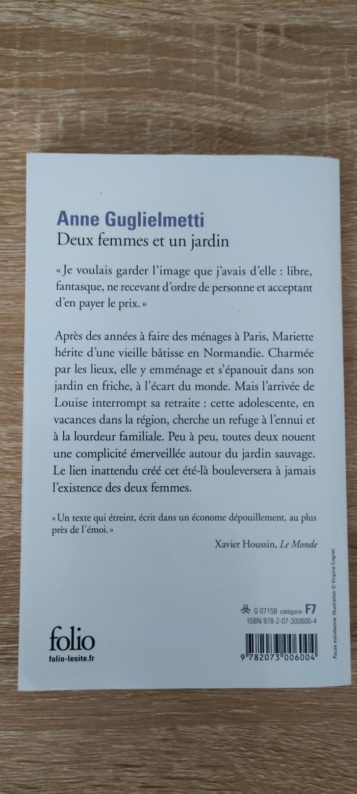 Livre deux femmes et un jardin - photo numéro 2