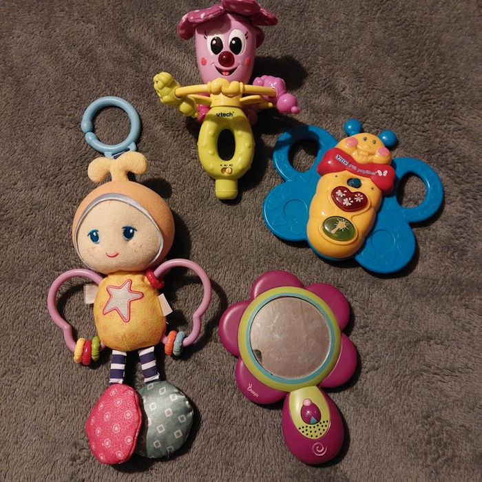 Lot Jouets bébé