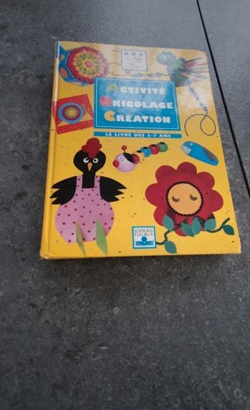 Livre d'activité, bricolage et création