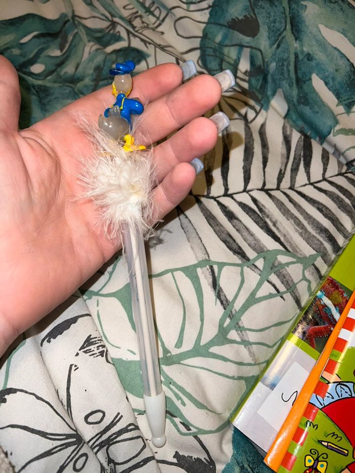 Crayon style Donald Disney store vintage - photo numéro 2