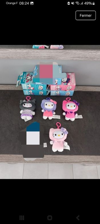 Lot de 4 peluches hello kitty action neuf 