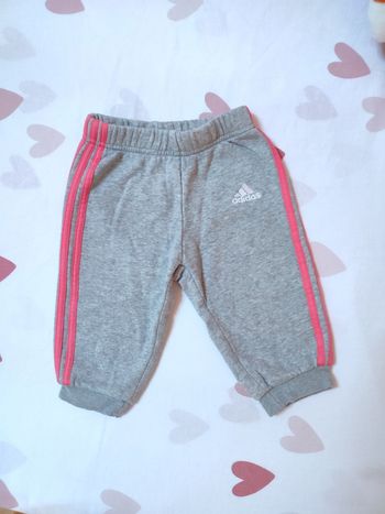 Pantalon jogging bébé fille - 6 mois - Très bon état - Adidas