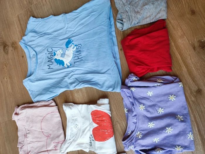9 t shirts 4 5 ans manches courtes tex très bon état - photo numéro 3