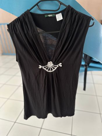 Tee shirt / Débardeur Noir Avec Bijoux Devant Taille 36 Neuf Avec Étiquette La Redoute