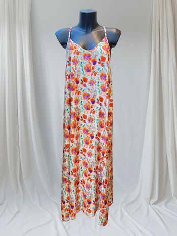 Robe longue dos nue grande taille viscose fleuris blanc orange 42-46
