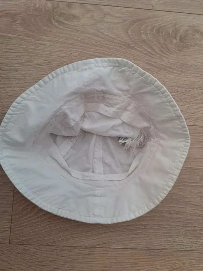 Chapeau blanc fille 18 36 mois - photo numéro 3