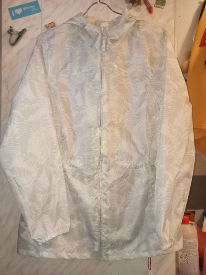 Veste de pluie ☔(3-)