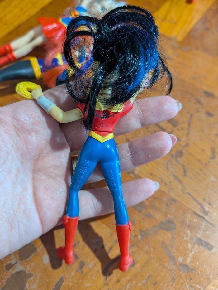 Lot figurines DC comics girls - photo numéro 8