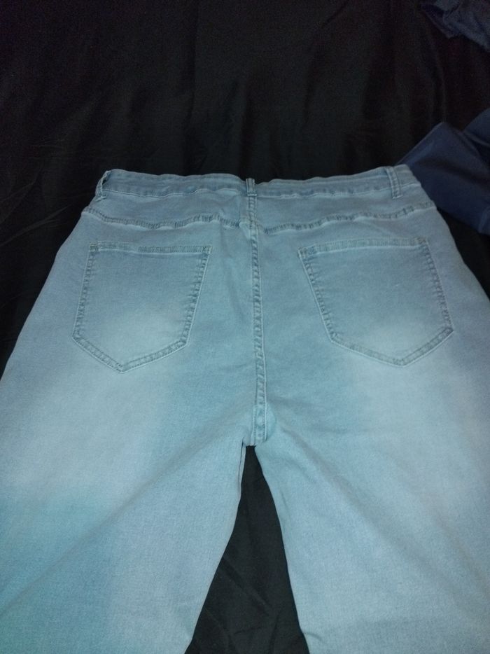 Jeans taille 46/48 - photo numéro 3