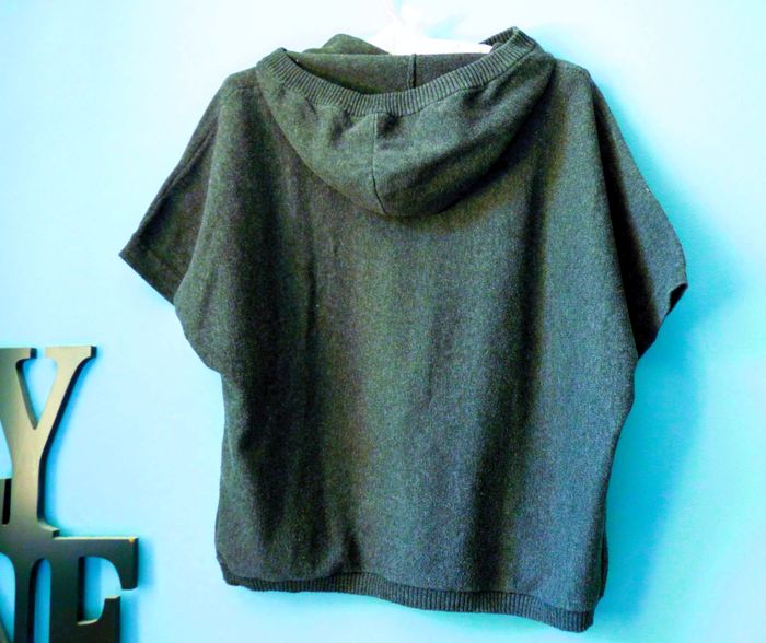 Pull Fille IKKS 10 ans chauve sourie sweat capuche gris TBE - photo numéro 2