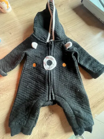 Combinaison pyjama taille naissance (50 cm)