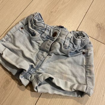 Short kiabi 4 ans