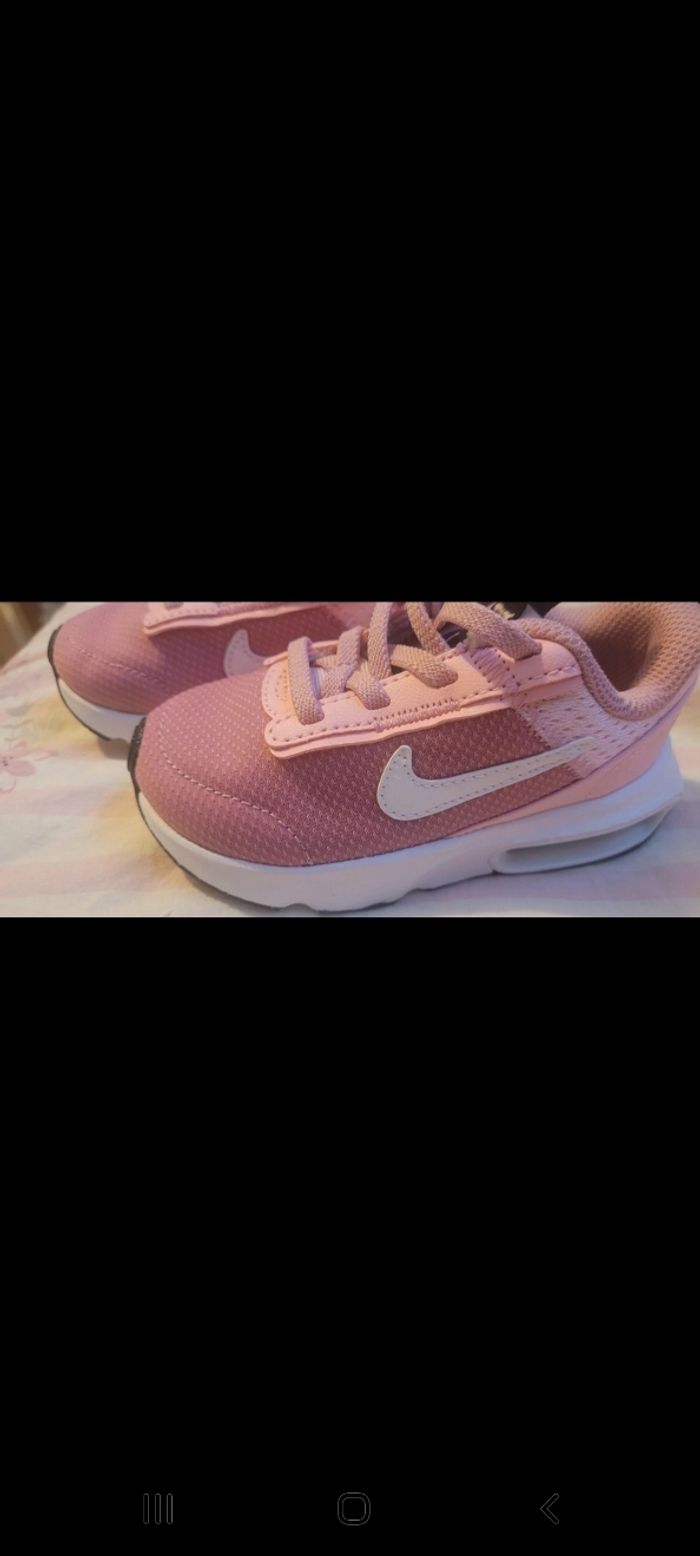 Baskets nike rose - photo numéro 2