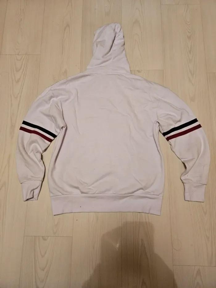 PULL capuche - photo numéro 4