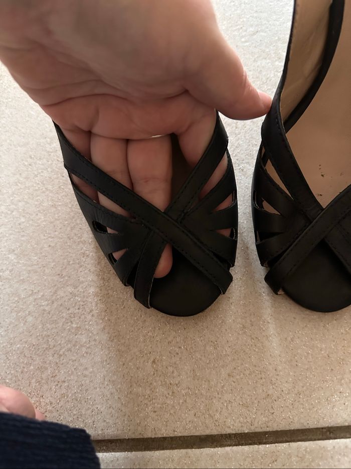 Sandales tres jolie Taille 37 Pastelle - photo numéro 2