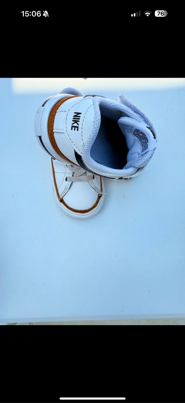 Chaussures Nike Enfant - photo numéro 2