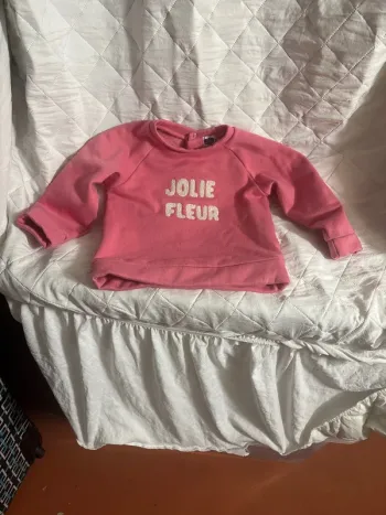 Pull jolie cœur taille 36mois marque mots d'enfants