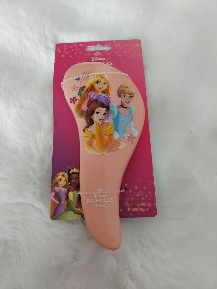 Brosse cheveux fille Princesses Disney neuf