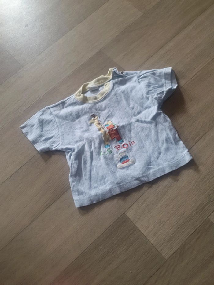T shirt 12 mois