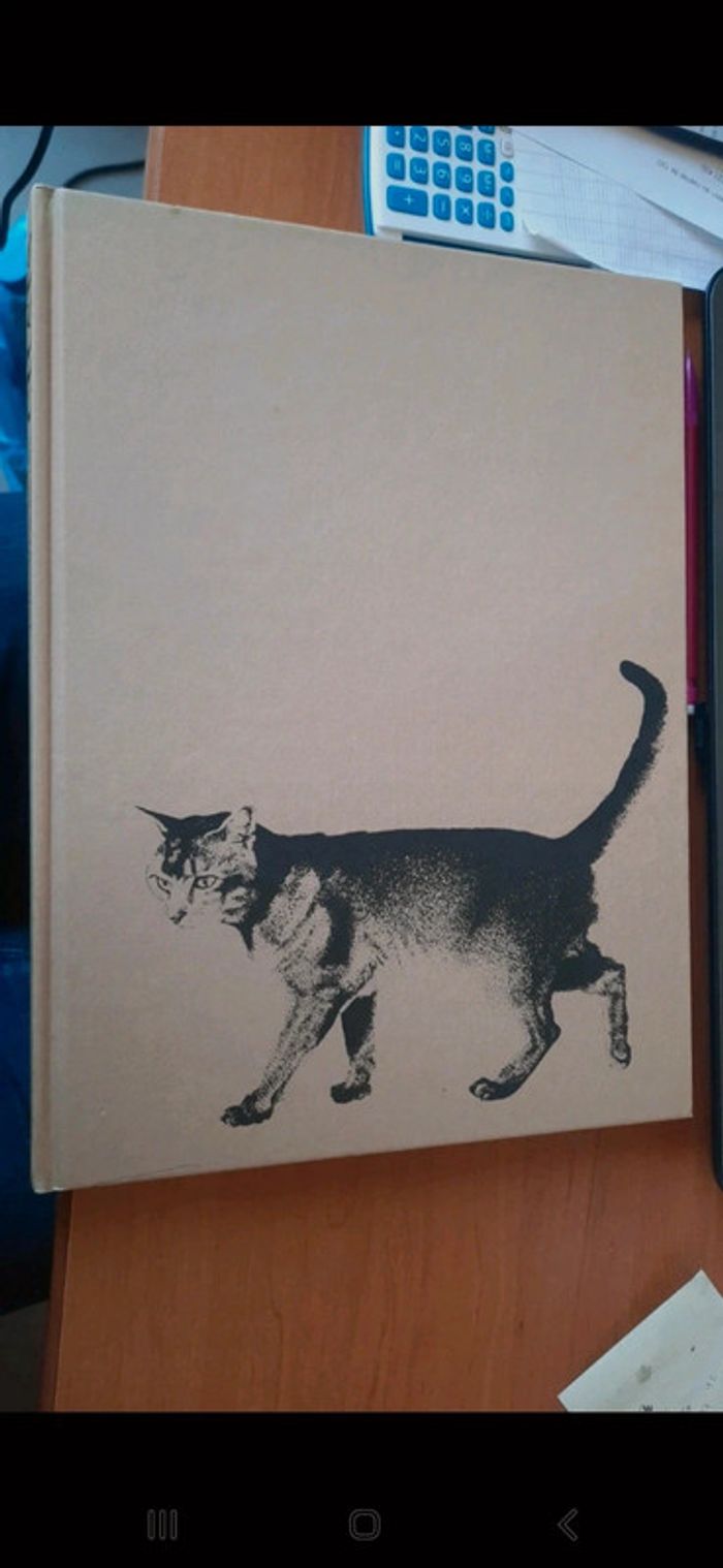 Grand livre documents photos et texte