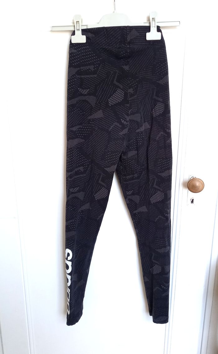 Legging Adidas taille XS - photo numéro 5