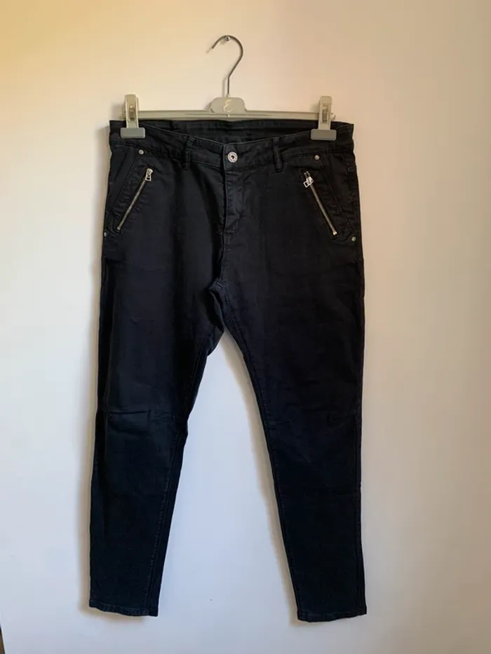 Pantalon slim noir à zips – Taille L/40