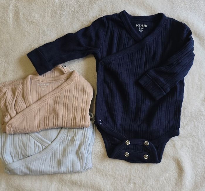 Lot 3 bodies manche longue - photo numéro 2