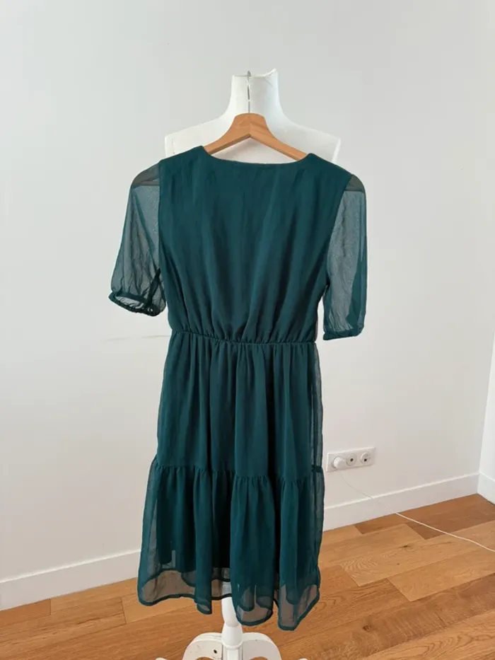 Jolie robe Vero Moda S/36 - photo numéro 2