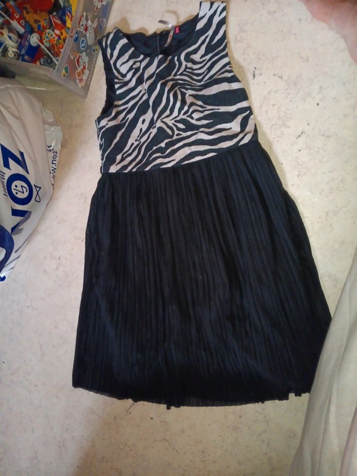 Robe bi matière 10 ans orchestra pas de vinted go