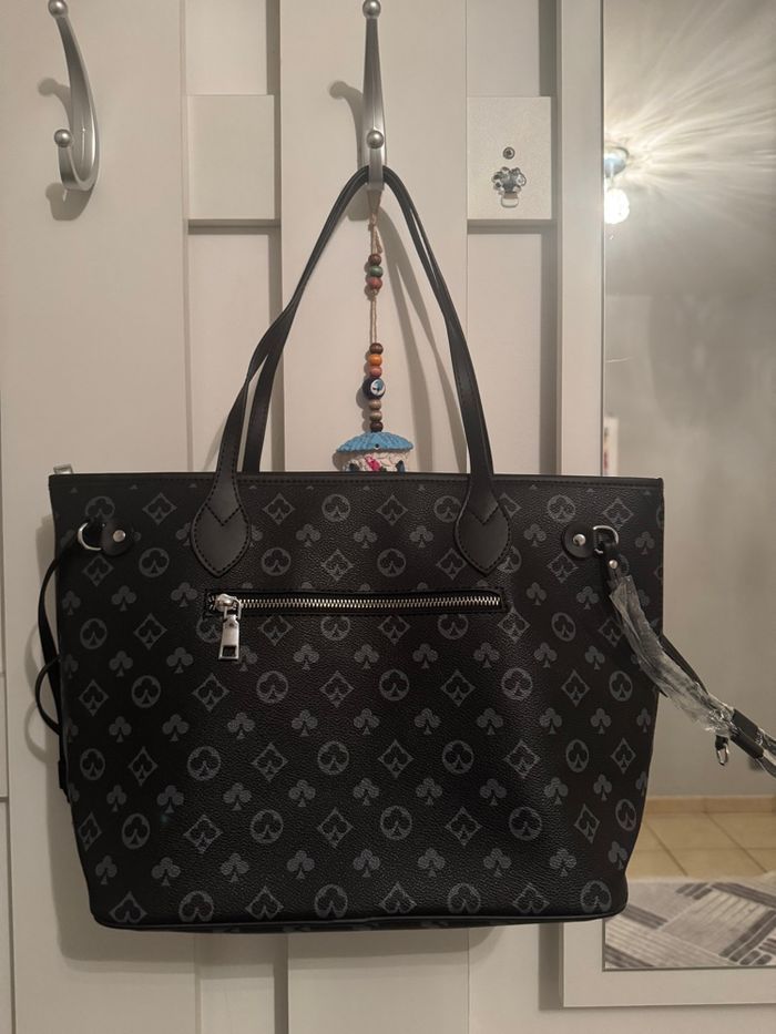 Neuf Sac cabas monogramme + pochette assortie - photo numéro 4