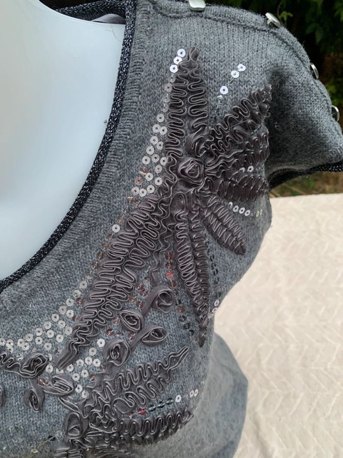 Pull Clara Vitti manches courtes Taille 34-36 - photo numéro 3