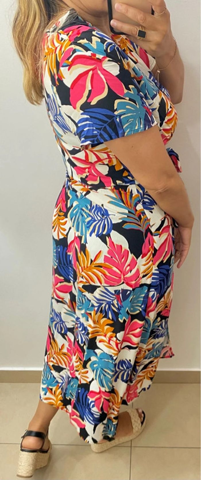 Robe Longue Porte Feuille Imprimée Tropical Taille S-M - photo numéro 5